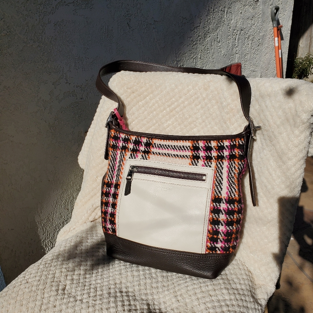 COACH MESSENGER BAG EUC